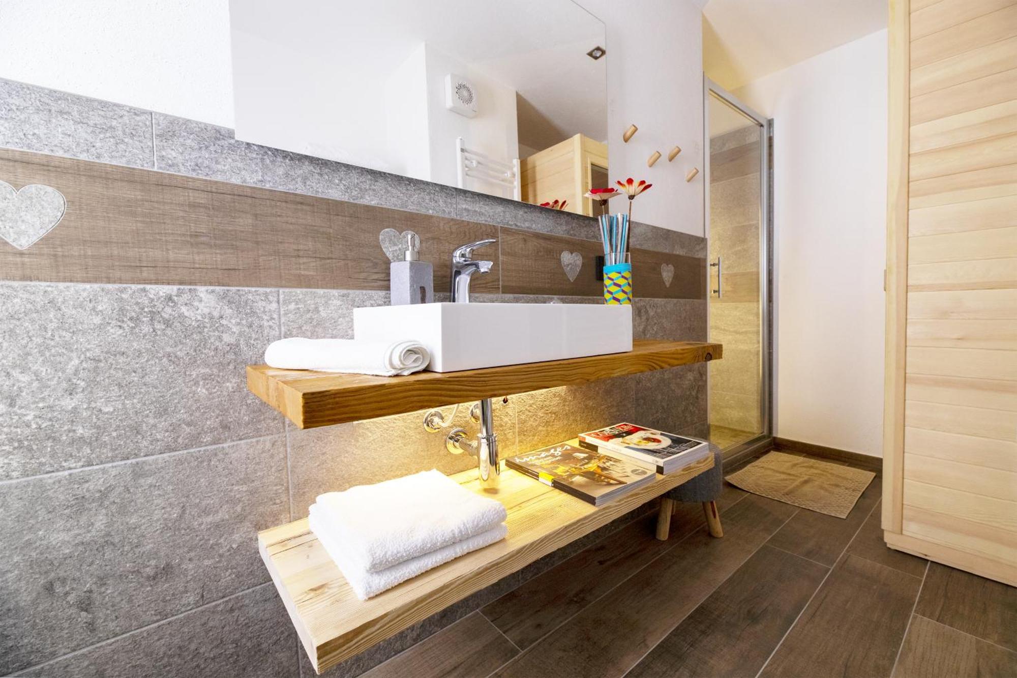 Fenat Aparthotel อินทรอด ภายนอก รูปภาพ